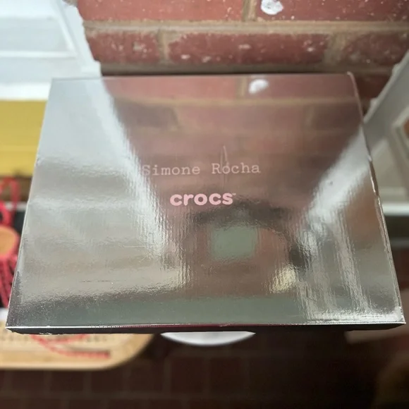 SIMONE ROCHA X CROCS
x Crocs Siren Spiked Clogs - metallic silver - Picture 7 of 7